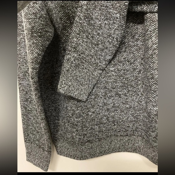 New! Flag & Anthem Mens 1/4 Zip Sweater Pullover Medium Grey Shirt Heavy Weight - Picture 8 of 11
